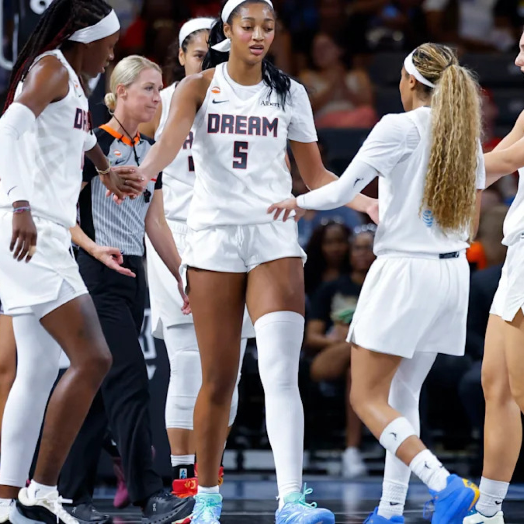 Atlanta Dream Faces Elimination as Team Dynamics Come Under Scrutiny